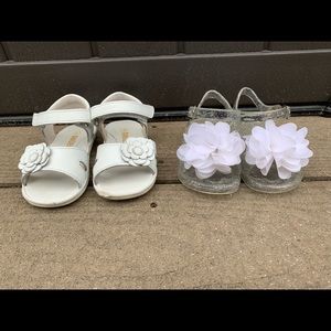 Girl’s White Sandals 👡
